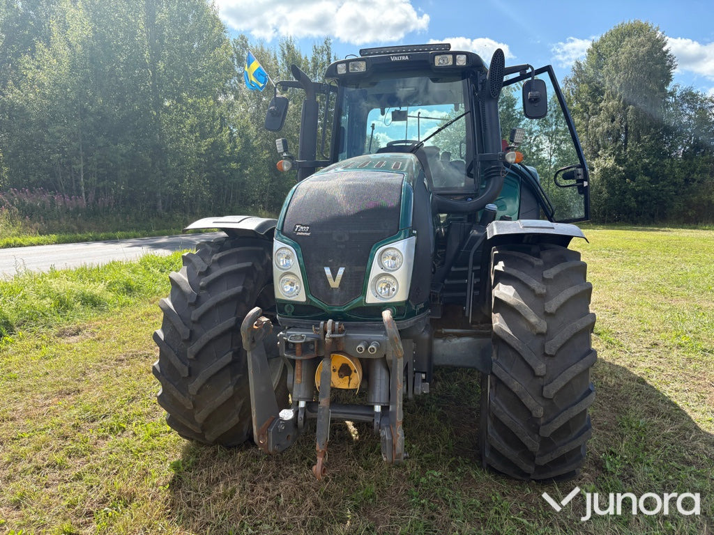 Valtra T203 - טרקטור חקלאי: תמונה 3 Valtra T203 - טרקטור חקלאי: תמונה 3