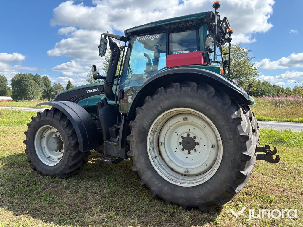 Valtra T203 - טרקטור חקלאי: תמונה 5 Valtra T203 - טרקטור חקלאי: תמונה 5