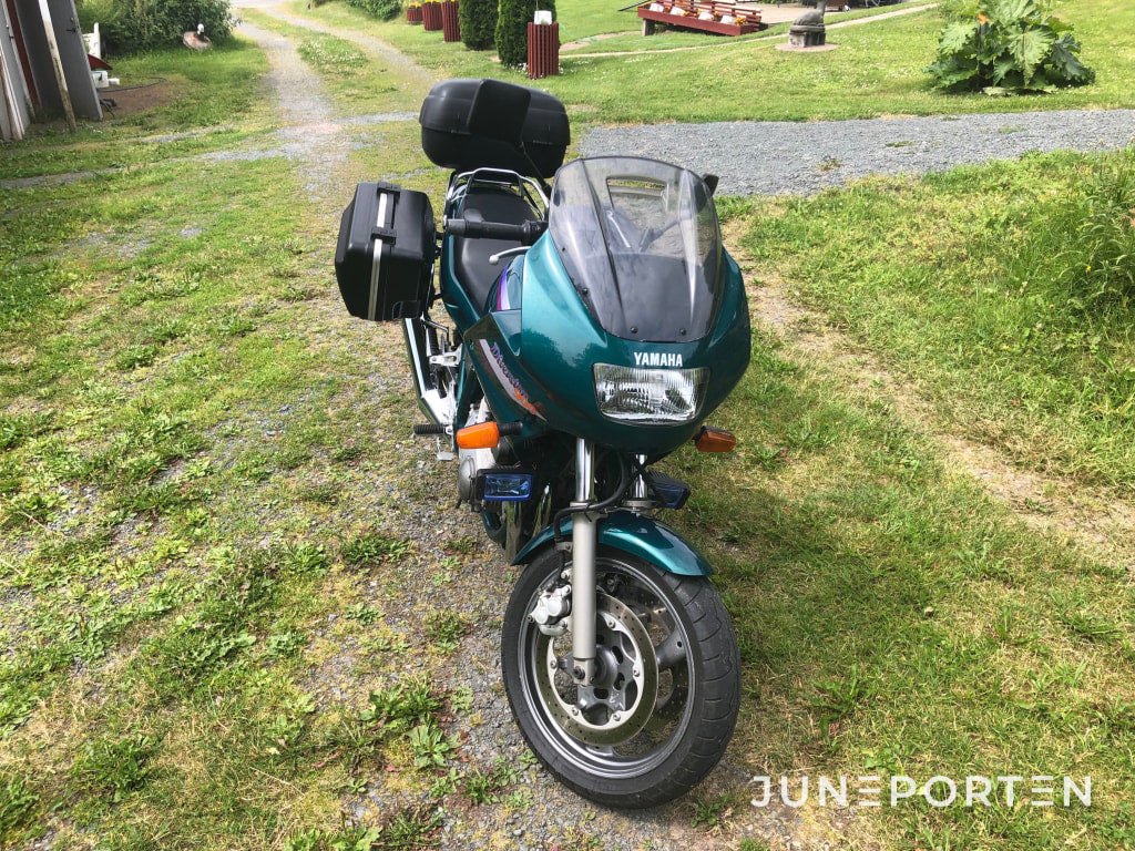 Yamaha Xj 900s - אופנוע: תמונה 3 Yamaha Xj 900s - אופנוע: תמונה 3
