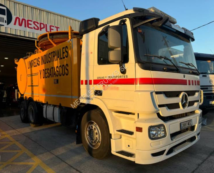 Mercedes Actros 2544 - משאית ואקום: תמונה 2 Mercedes Actros 2544 - משאית ואקום: תמונה 2
