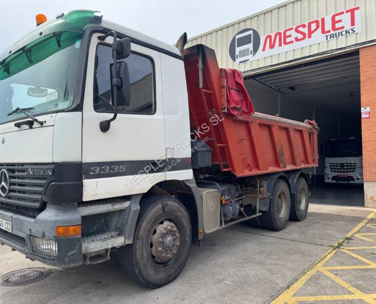 Mercedes Actros 3335 - מזהיר, מסיר פסולת: תמונה 1 Mercedes Actros 3335 - מזהיר, מסיר פסולת: תמונה 1