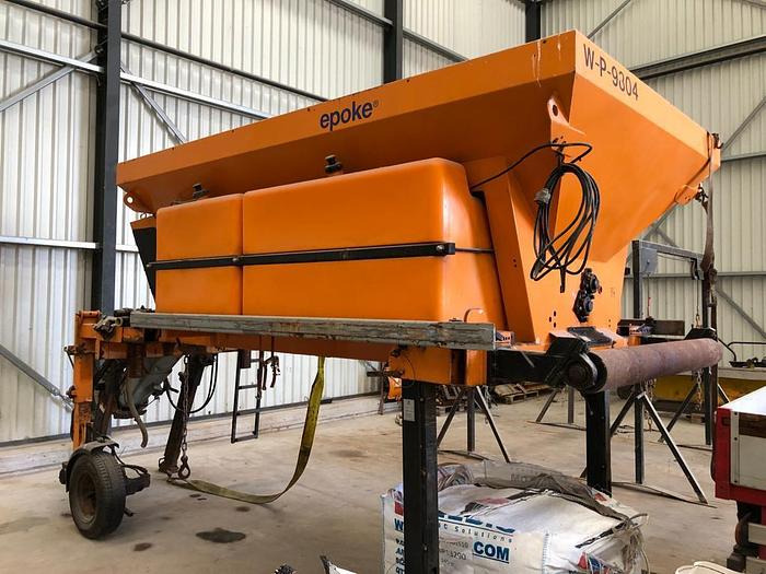 Epoke SW3501 - מפזר חול/ מלח: תמונה 2 Epoke SW3501 - מפזר חול/ מלח: תמונה 2