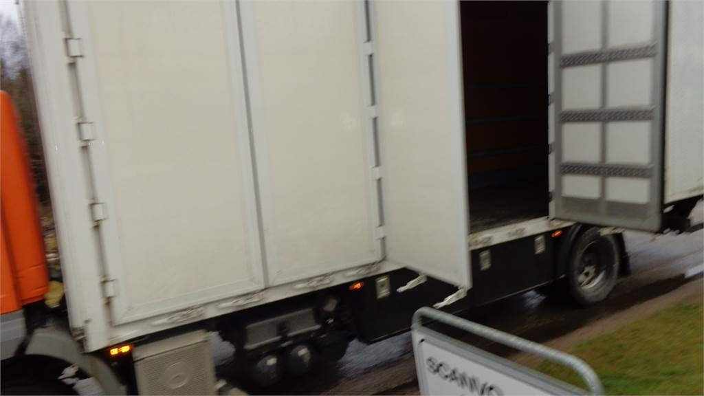8,6 mtr alu kasse med sideåbning til lift - גוף שטוח: תמונה 1 8,6 mtr alu kasse med sideåbning til lift - גוף שטוח: תמונה 1