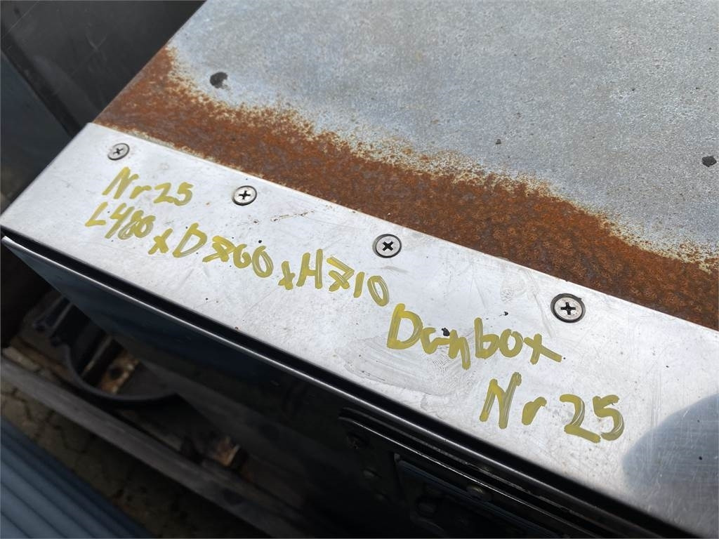 Danbox L480 x H710 x D700 mm - כלי/ ציוד: תמונה 2 Danbox L480 x H710 x D700 mm - כלי/ ציוד: תמונה 2