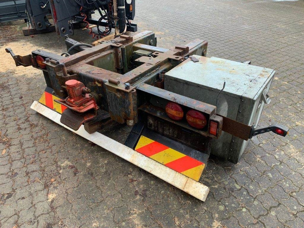 HMF 20,5 T-M kran konsol med træktravers - עגורן מעמיס: תמונה 2 HMF 20,5 T-M kran konsol med træktravers - עגורן מעמיס: תמונה 2