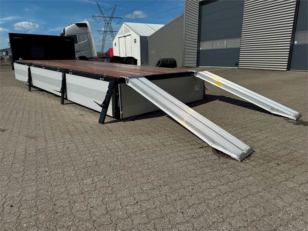 Hangler 3-aks kærre alu-sider + alu-ramper - קרון נגרר צד נופל/ שטוח: תמונה 2 Hangler 3-aks kærre alu-sider + alu-ramper - קרון נגרר צד נופל/ שטוח: תמונה 2