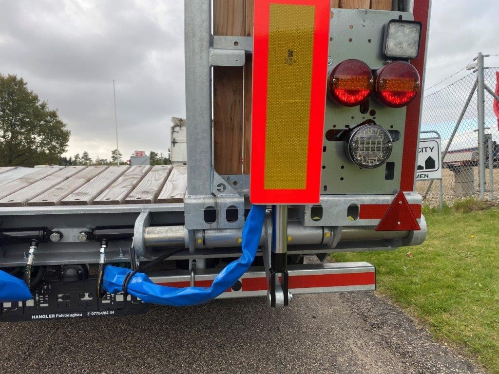 Hangler DTS-H 300 3 akslet hænger med ramper - קרון נגרר עם מטען נמוך: תמונה 5 Hangler DTS-H 300 3 akslet hænger med ramper - קרון נגרר עם מטען נמוך: תמונה 5