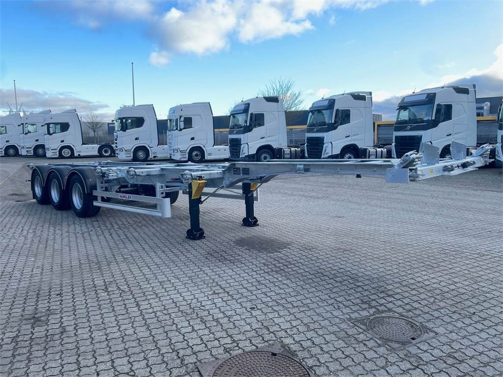 Hangler SDS 430 container chassis - multi låse - ADR - סמיטריילר מוביל מכולות/ החלפת גוף: תמונה 5 Hangler SDS 430 container chassis - multi låse - ADR - סמיטריילר מוביל מכולות/ החלפת גוף: תמונה 5