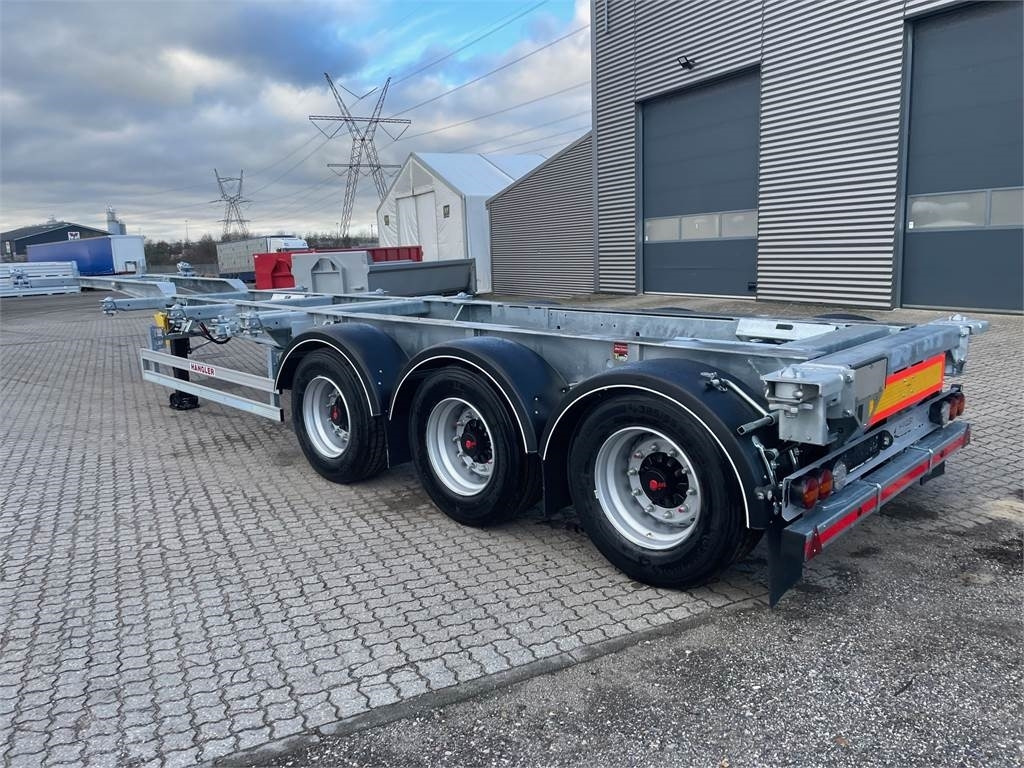 Hangler SDS 430 container chassis - multi låse - ADR - סמיטריילר מוביל מכולות/ החלפת גוף: תמונה 4 Hangler SDS 430 container chassis - multi låse - ADR - סמיטריילר מוביל מכולות/ החלפת גוף: תמונה 4
