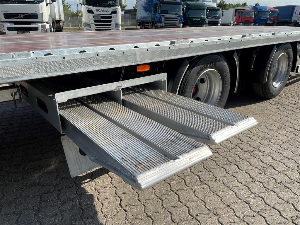 Hangler TPS-H 160 - 2 akslet 16 ton - קרון נגרר עם מטען נמוך: תמונה 3 Hangler TPS-H 160 - 2 akslet 16 ton - קרון נגרר עם מטען נמוך: תמונה 3