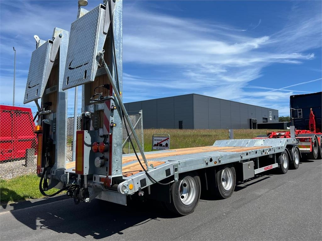 Hangler VTS-H 400 4 akslet - 2 delt ramper - קרון נגרר עם מטען נמוך: תמונה 1 Hangler VTS-H 400 4 akslet - 2 delt ramper - קרון נגרר עם מטען נמוך: תמונה 1