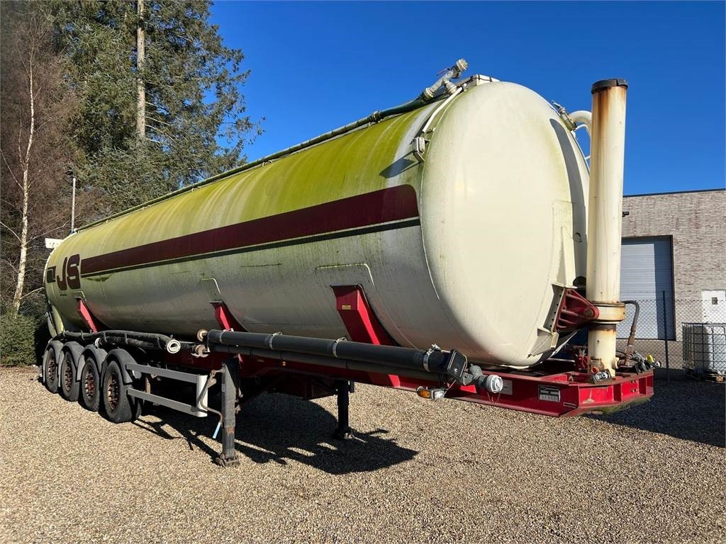 Interconsult 64m3 STRT1-64CA med tip - סמיטריילר Silo: תמונה 1 Interconsult 64m3 STRT1-64CA med tip - סמיטריילר Silo: תמונה 1