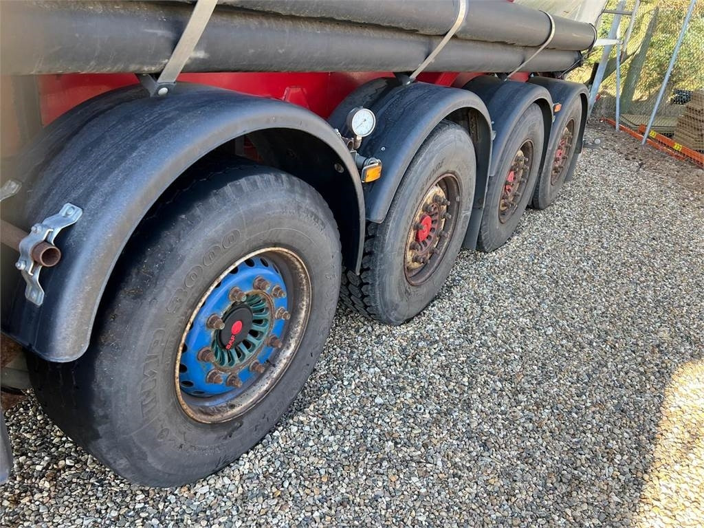 Interconsult 64m3 STRT1-64CA med tip - סמיטריילר Silo: תמונה 5 Interconsult 64m3 STRT1-64CA med tip - סמיטריילר Silo: תמונה 5