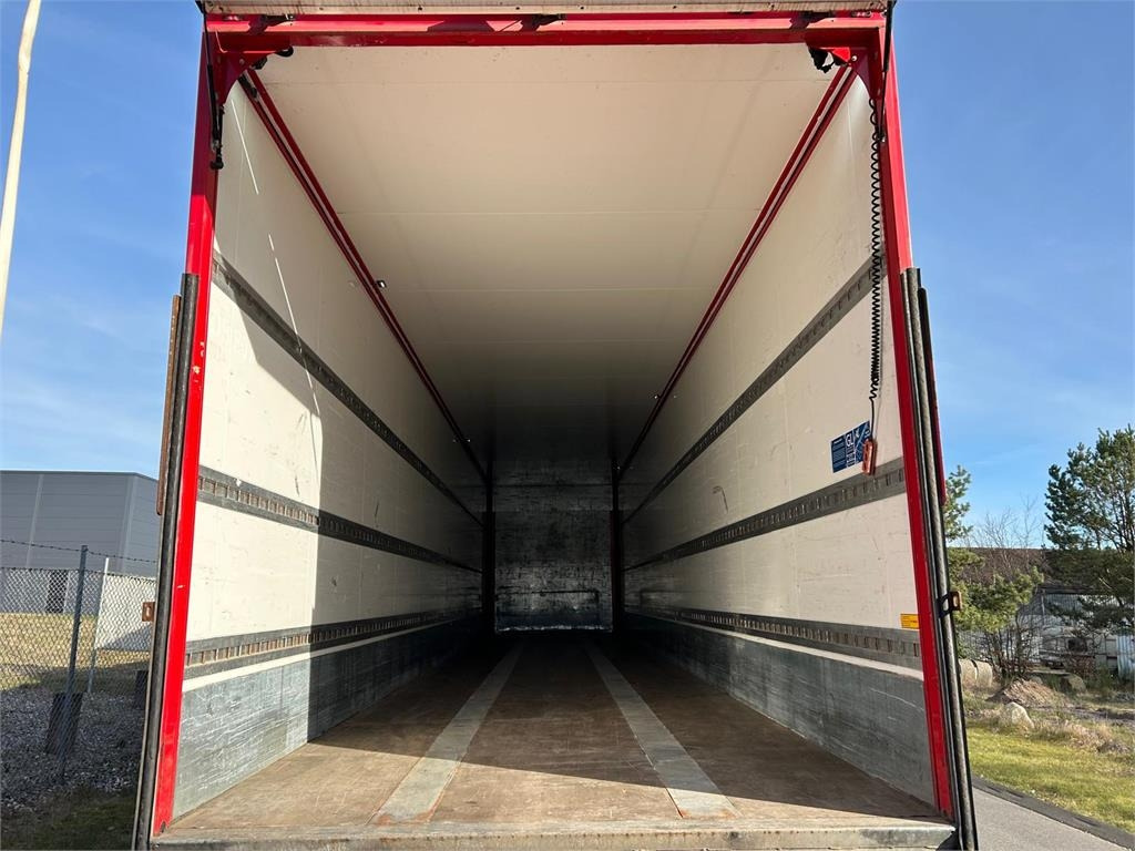 Kel-Berg 13,6 mtr. - 94m3 - 2500 kg lift - סמיטריילר בתיבה סגורה: תמונה 4 Kel-Berg 13,6 mtr. - 94m3 - 2500 kg lift - סמיטריילר בתיבה סגורה: תמונה 4