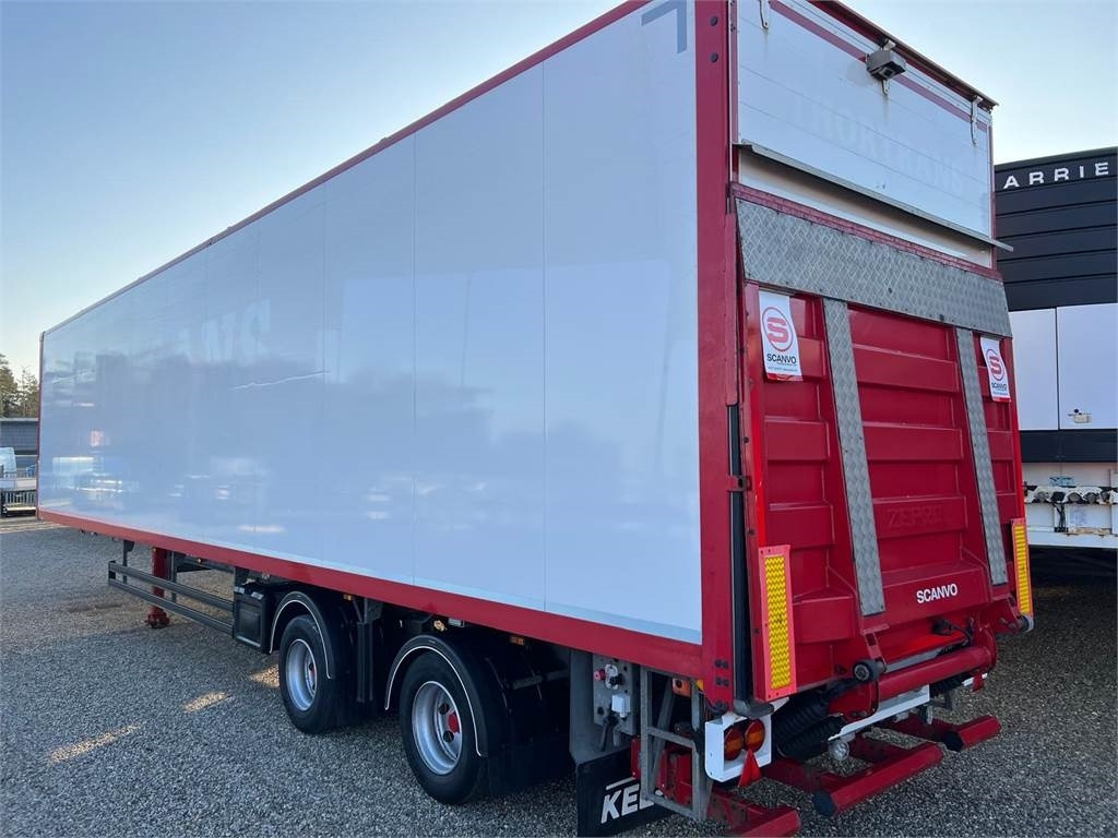 Kel-Berg 13,6 mtr. - 94m3 - 2500 kg lift - סמיטריילר בתיבה סגורה: תמונה 1 Kel-Berg 13,6 mtr. - 94m3 - 2500 kg lift - סמיטריילר בתיבה סגורה: תמונה 1
