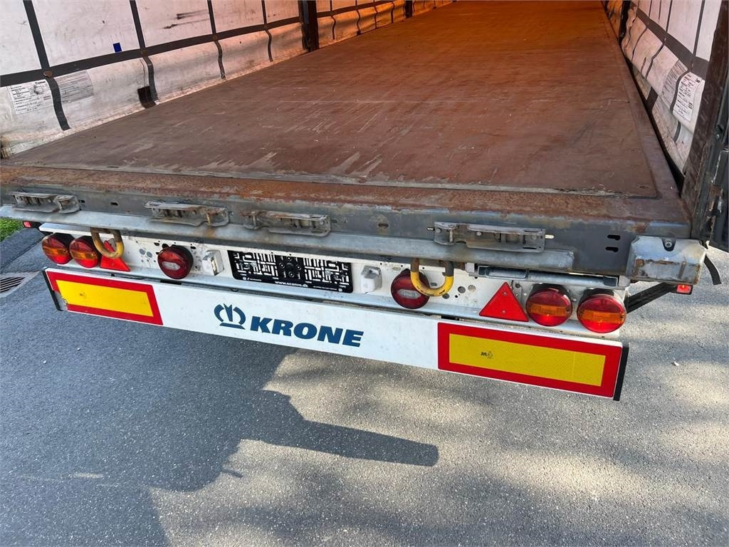 סמיטריילר עם וילונות צד Krone 13,6 mtr: תמונה 15