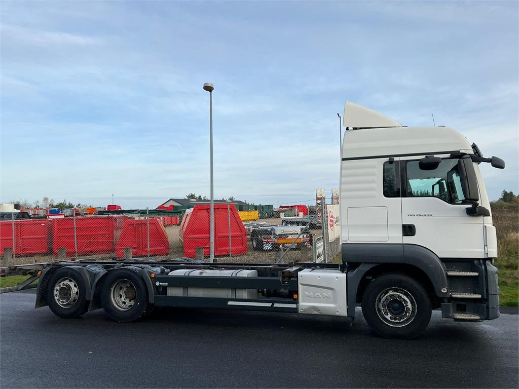 מוביל מכולות/ משאית החלפת גוף MAN TGS 26-440 6x2-4 LL: תמונה 6 מוביל מכולות/ משאית החלפת גוף MAN TGS 26-440 6x2-4 LL: תמונה 6
