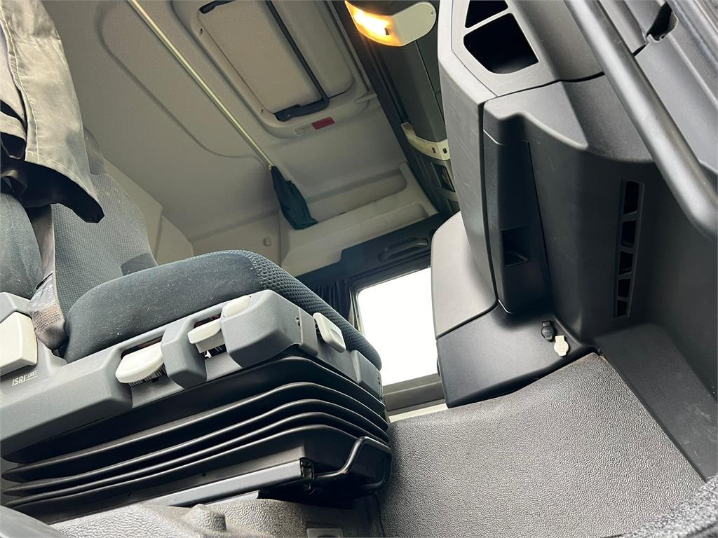 מוביל מכולות/ משאית החלפת גוף MAN TGS 26-440 6x2-4 LL: תמונה 19 מוביל מכולות/ משאית החלפת גוף MAN TGS 26-440 6x2-4 LL: תמונה 19