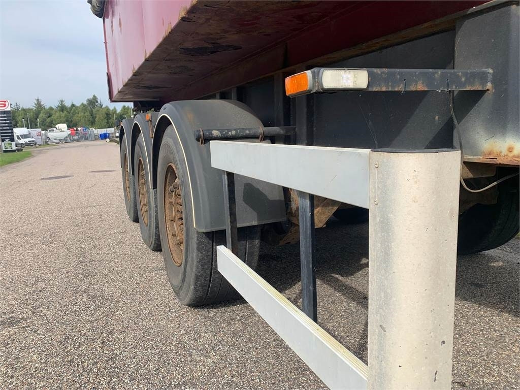 MJS 5,5 mtr isoleret tipkasse - aut bagsmæk - קרון נגרר עם מזהיר: תמונה 5 MJS 5,5 mtr isoleret tipkasse - aut bagsmæk - קרון נגרר עם מזהיר: תמונה 5