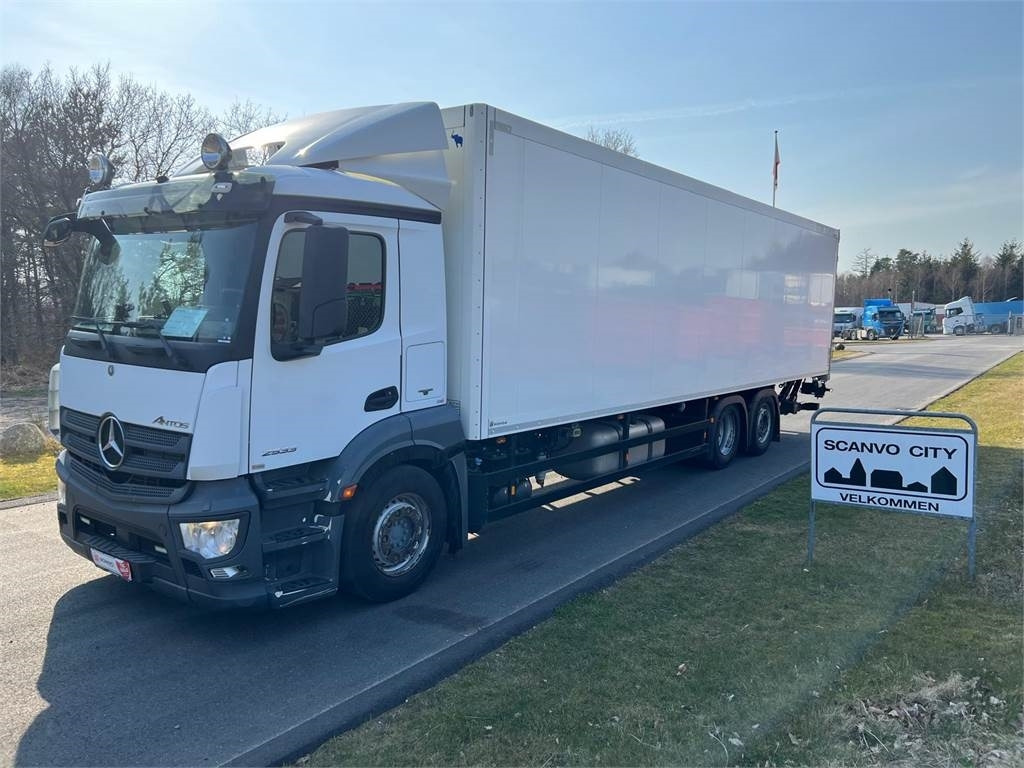 Mercedes-Benz Antos 2533 L - משאית תיבה: תמונה 1 Mercedes-Benz Antos 2533 L - משאית תיבה: תמונה 1