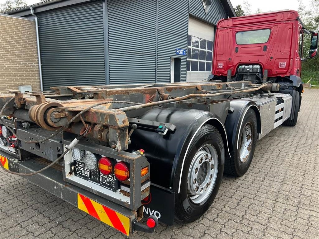Mercedes-Benz Antos 2543 - משאית דילוג העמסה: תמונה 5 Mercedes-Benz Antos 2543 - משאית דילוג העמסה: תמונה 5