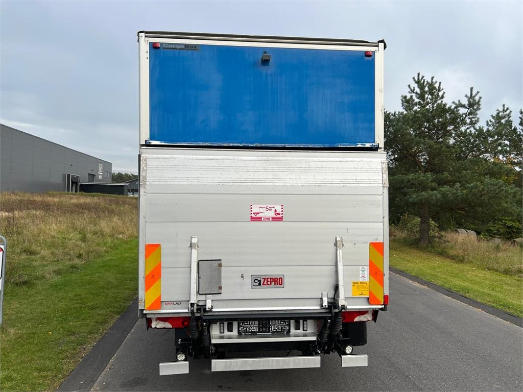 Mercedes-Benz Sprinter 516 CDI - משאית תיבה: תמונה 5 Mercedes-Benz Sprinter 516 CDI - משאית תיבה: תמונה 5