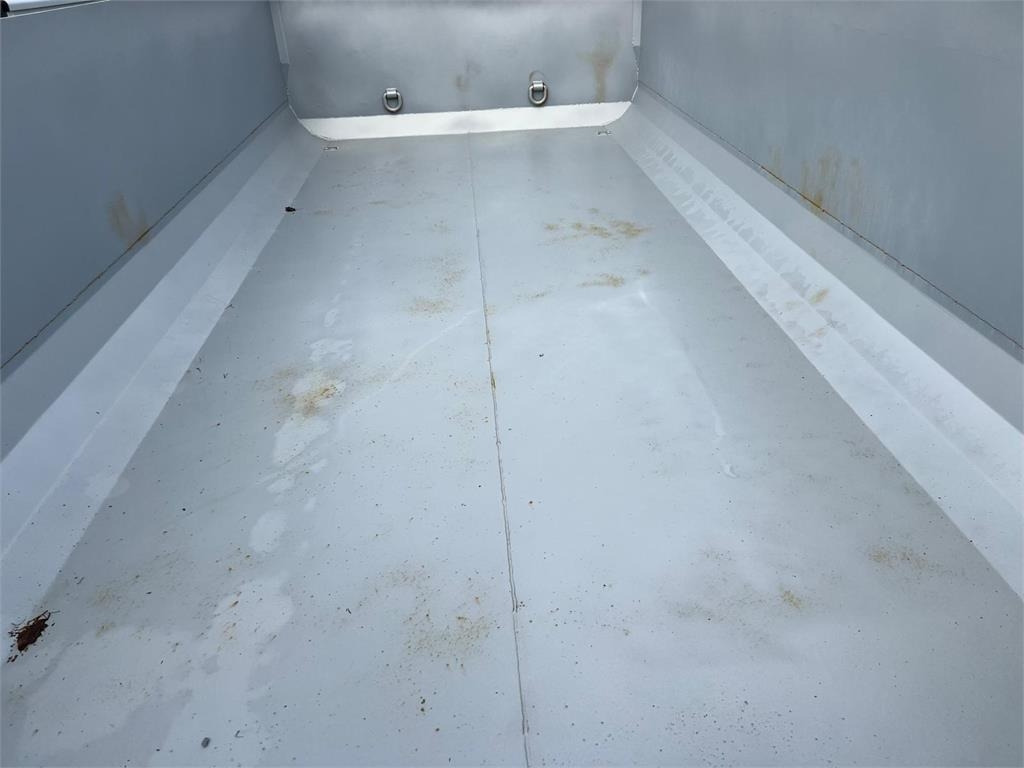 Scancon SH5613 Hardox 13m3 5700mm - גוף שטוח: תמונה 4 Scancon SH5613 Hardox 13m3 5700mm - גוף שטוח: תמונה 4