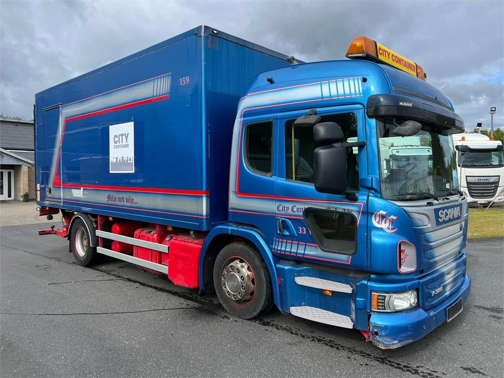 Scania P320 DB 4x2 MLB - low entry - משאית תיבה: תמונה 1 Scania P320 DB 4x2 MLB - low entry - משאית תיבה: תמונה 1