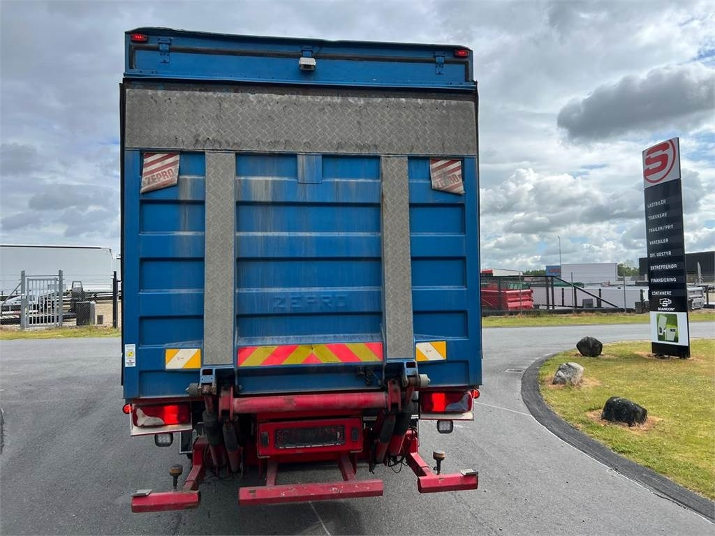 Scania P320 DB 4x2 MLB - low entry - משאית תיבה: תמונה 3 Scania P320 DB 4x2 MLB - low entry - משאית תיבה: תמונה 3