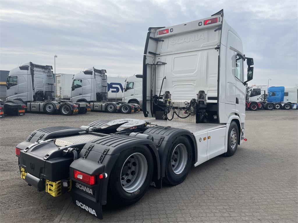 Scania S660 A 6x2 NB 2950 - יחידת טרקטור: תמונה 2 Scania S660 A 6x2 NB 2950 - יחידת טרקטור: תמונה 2