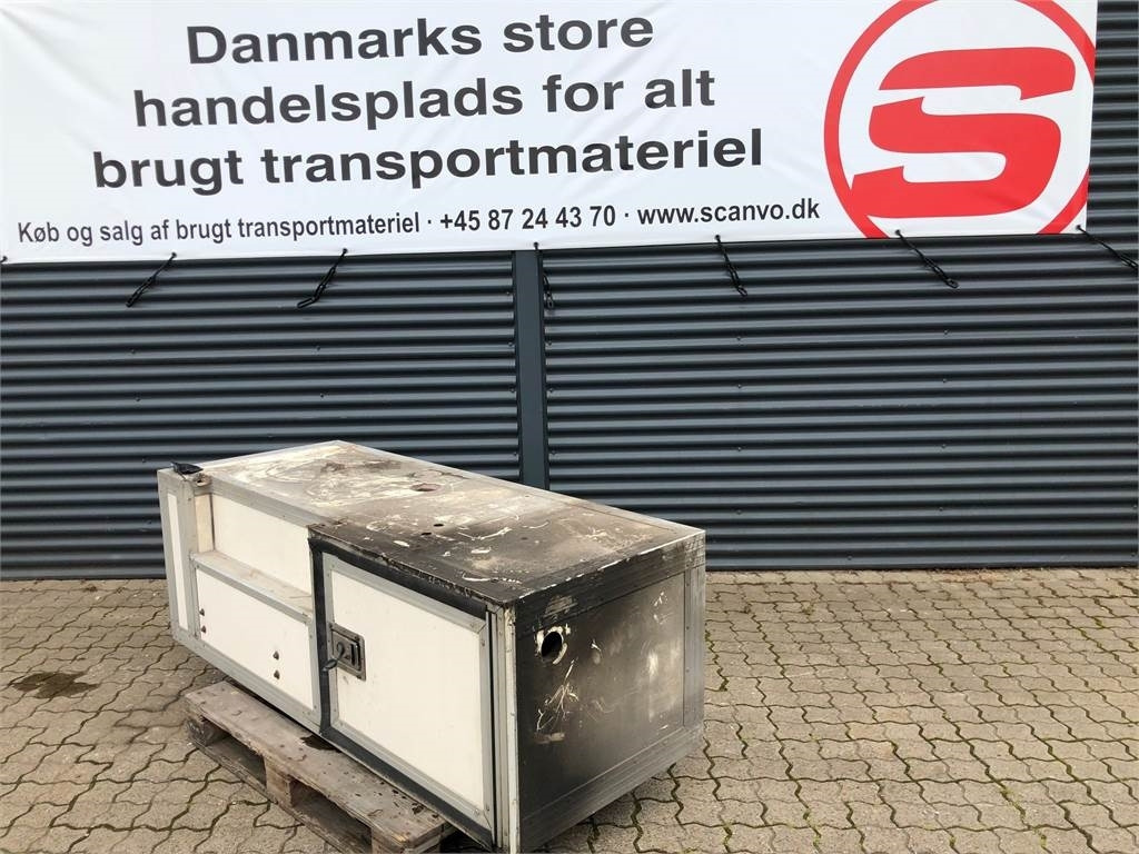 Værktøjskasse L1800 x H610 x D705 mm - כלי/ ציוד: תמונה 2 Værktøjskasse L1800 x H610 x D705 mm - כלי/ ציוד: תמונה 2