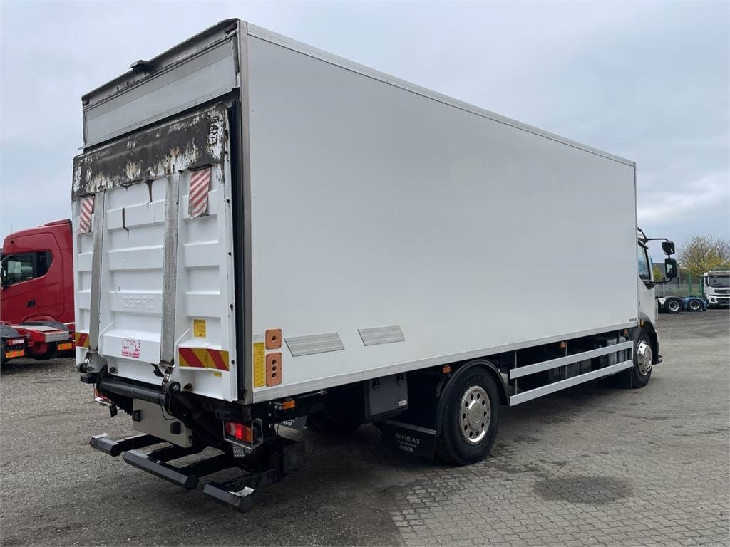 Volvo FL 250HK 18 ton dobbelt copartment - משאית קירור: תמונה 2 Volvo FL 250HK 18 ton dobbelt copartment - משאית קירור: תמונה 2