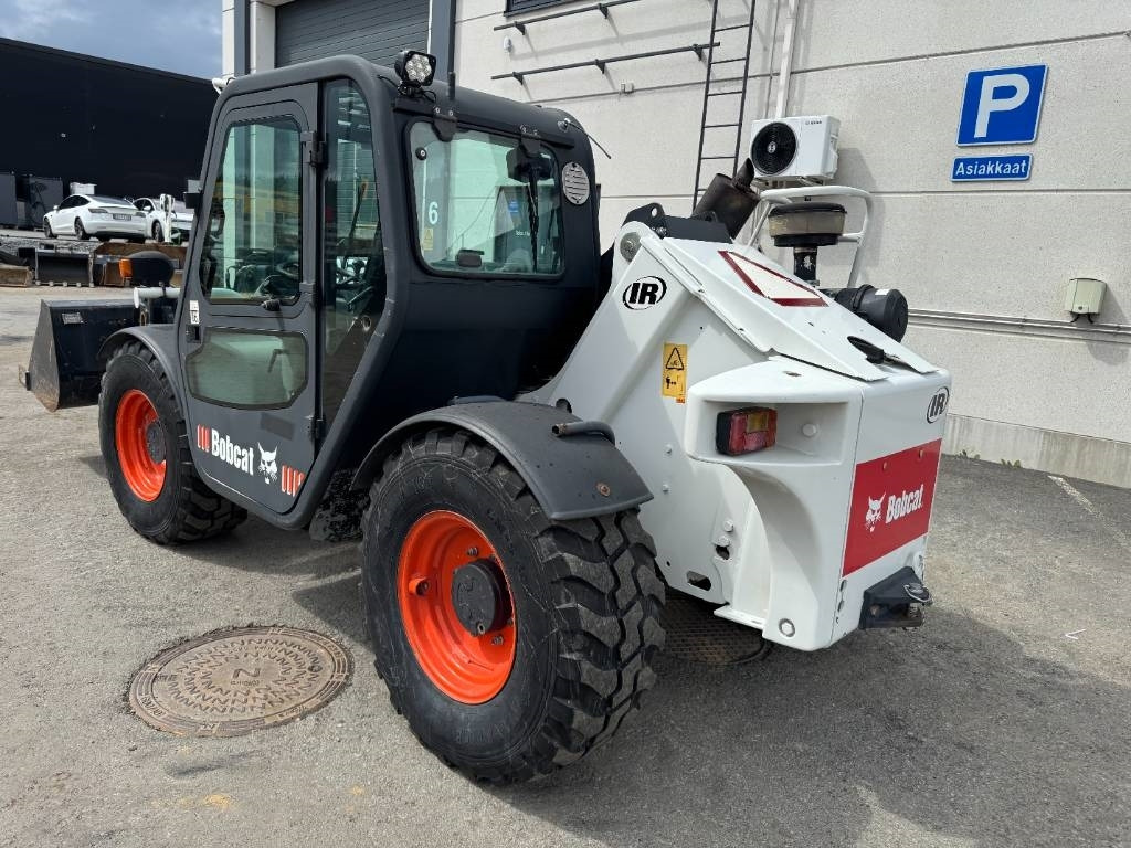 Bobcat T 2556 - מפעיל טלסקופי: תמונה 4 Bobcat T 2556 - מפעיל טלסקופי: תמונה 4