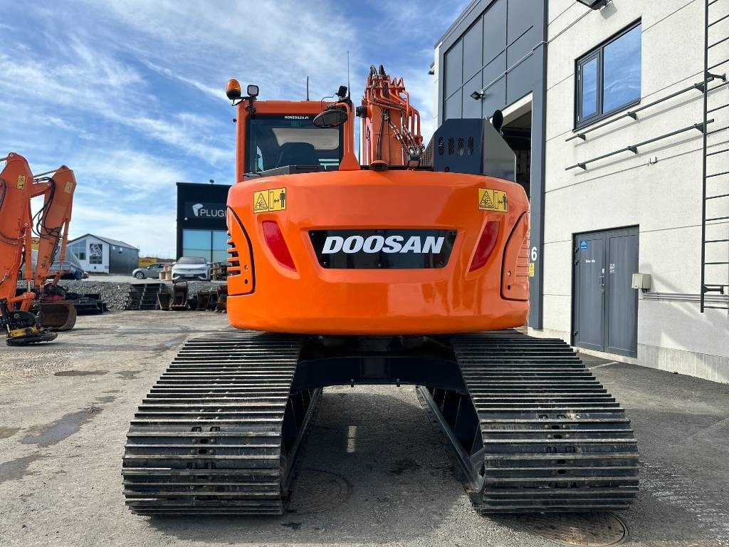 Doosan DX 140 LCR-5 metsäalusta - מחפר סורק: תמונה 3 Doosan DX 140 LCR-5 metsäalusta - מחפר סורק: תמונה 3