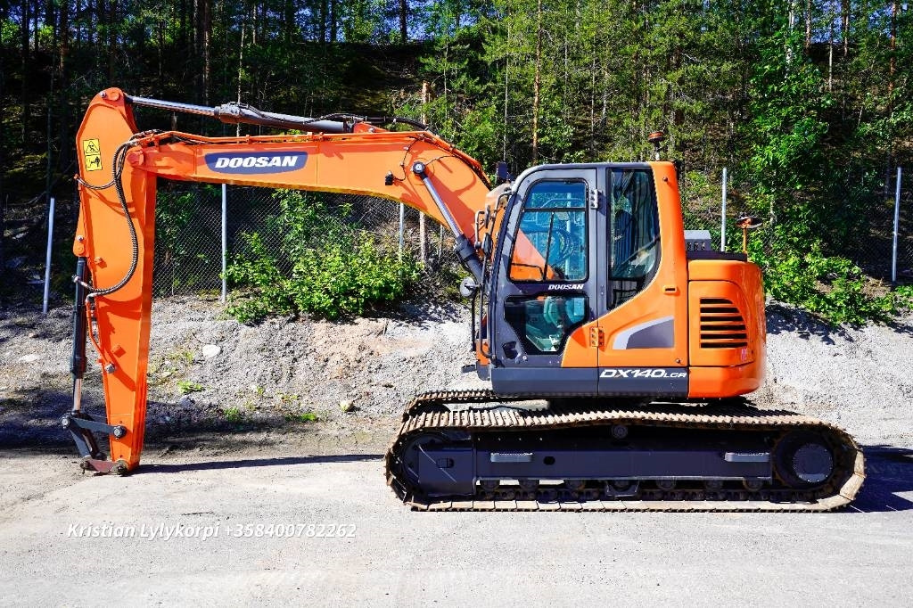 Doosan DX140LCR-5 - מחפר סורק: תמונה 1 Doosan DX140LCR-5 - מחפר סורק: תמונה 1
