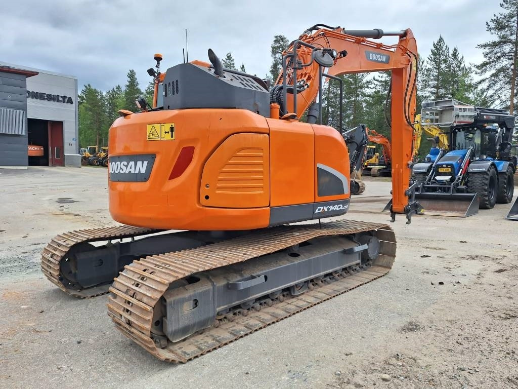 Doosan DX140LCR-5 - מחפר סורק: תמונה 3 Doosan DX140LCR-5 - מחפר סורק: תמונה 3