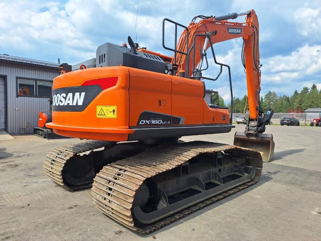 Doosan DX160LCH-5 METSÄMALLI KALLISTAJALLA - מחפר סורק: תמונה 4 Doosan DX160LCH-5 METSÄMALLI KALLISTAJALLA - מחפר סורק: תמונה 4