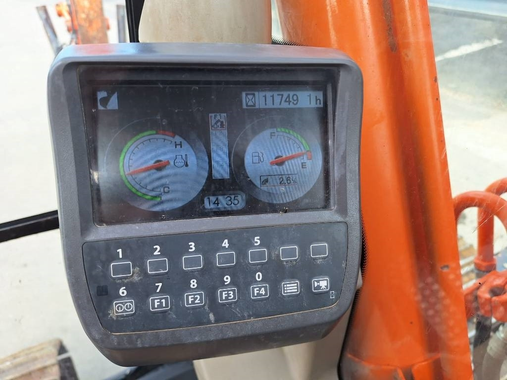 מחפר סורק Hitachi MYYTY! SOLD! ZX160LC-3: תמונה 14
