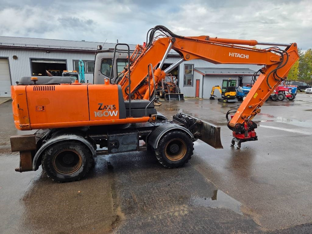 Hitachi ZX160 W PYÖRITTÄJÄLLÄ - מחפר גלגלים: תמונה 5 Hitachi ZX160 W PYÖRITTÄJÄLLÄ - מחפר גלגלים: תמונה 5