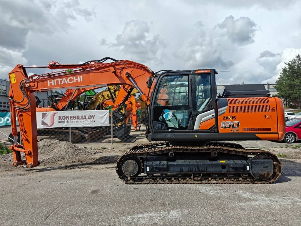 Hitachi ZX180LCN-7 - מחפר סורק: תמונה 2 Hitachi ZX180LCN-7 - מחפר סורק: תמונה 2
