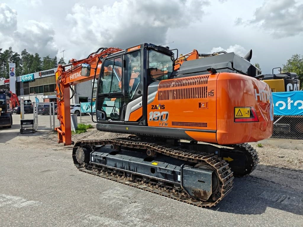 Hitachi ZX180LCN-7 - מחפר סורק: תמונה 1 Hitachi ZX180LCN-7 - מחפר סורק: תמונה 1