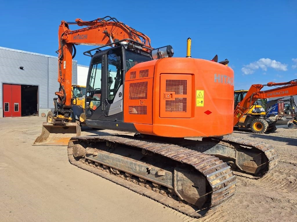 Hitachi ZX225USLC-5 - מחפר סורק: תמונה 5 Hitachi ZX225USLC-5 - מחפר סורק: תמונה 5
