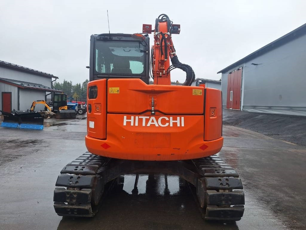 Hitachi ZX85US-5 PYÖRITTÄJÄLLÄ - מיני מחפר: תמונה 3 Hitachi ZX85US-5 PYÖRITTÄJÄLLÄ - מיני מחפר: תמונה 3