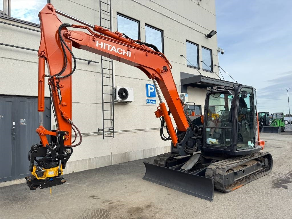 Hitachi ZX85USB-6, Uudella engcon EC209 tiltillä - מיני מחפר: תמונה 2 Hitachi ZX85USB-6, Uudella engcon EC209 tiltillä - מיני מחפר: תמונה 2