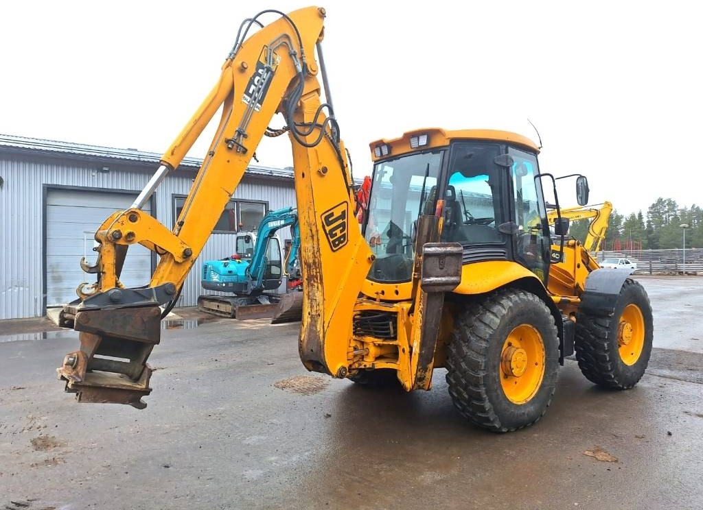 JCB 4CN YHDISTELMÄKONE KALLISTAJALLA - מחפרון: תמונה 3 JCB 4CN YHDISTELMÄKONE KALLISTAJALLA - מחפרון: תמונה 3