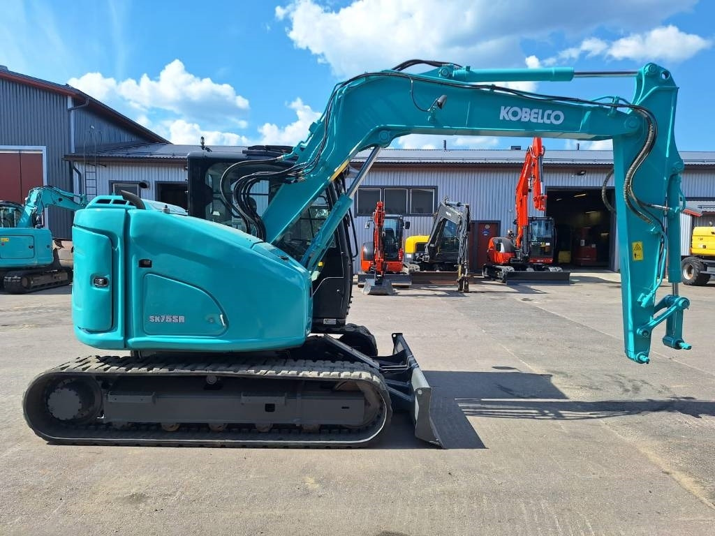 Kobelco SK75SR-7 - מיני מחפר: תמונה 3 Kobelco SK75SR-7 - מיני מחפר: תמונה 3