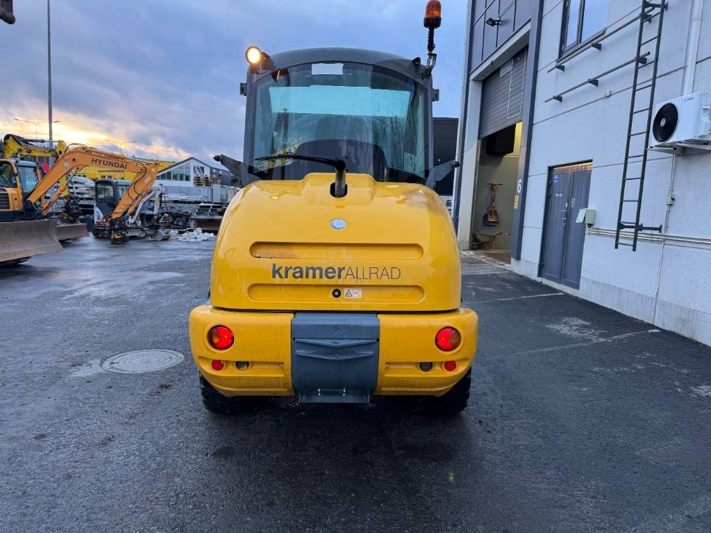 Kramer 680 - מעמיס גלגלים: תמונה 4 Kramer 680 - מעמיס גלגלים: תמונה 4