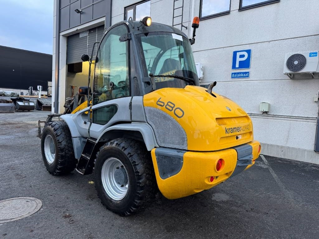 Kramer 680 - מעמיס גלגלים: תמונה 3 Kramer 680 - מעמיס גלגלים: תמונה 3