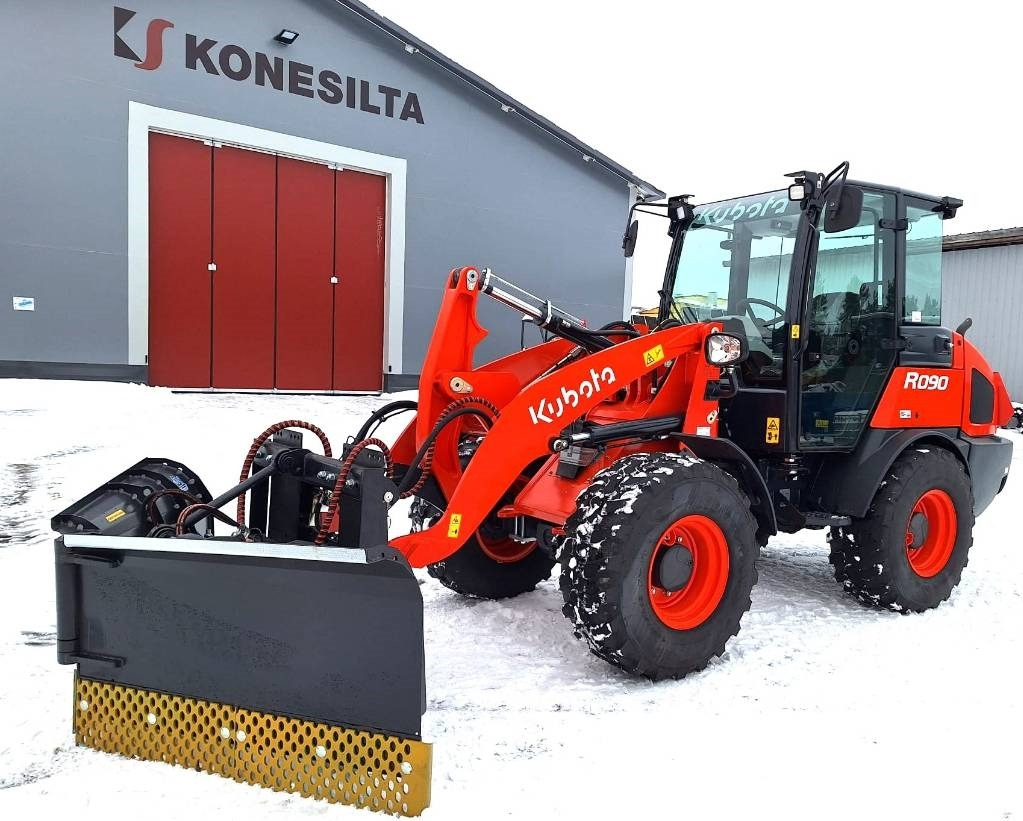 Kubota R090 TALVIPAKETILLA - מעמיס גלגלים: תמונה 1 Kubota R090 TALVIPAKETILLA - מעמיס גלגלים: תמונה 1