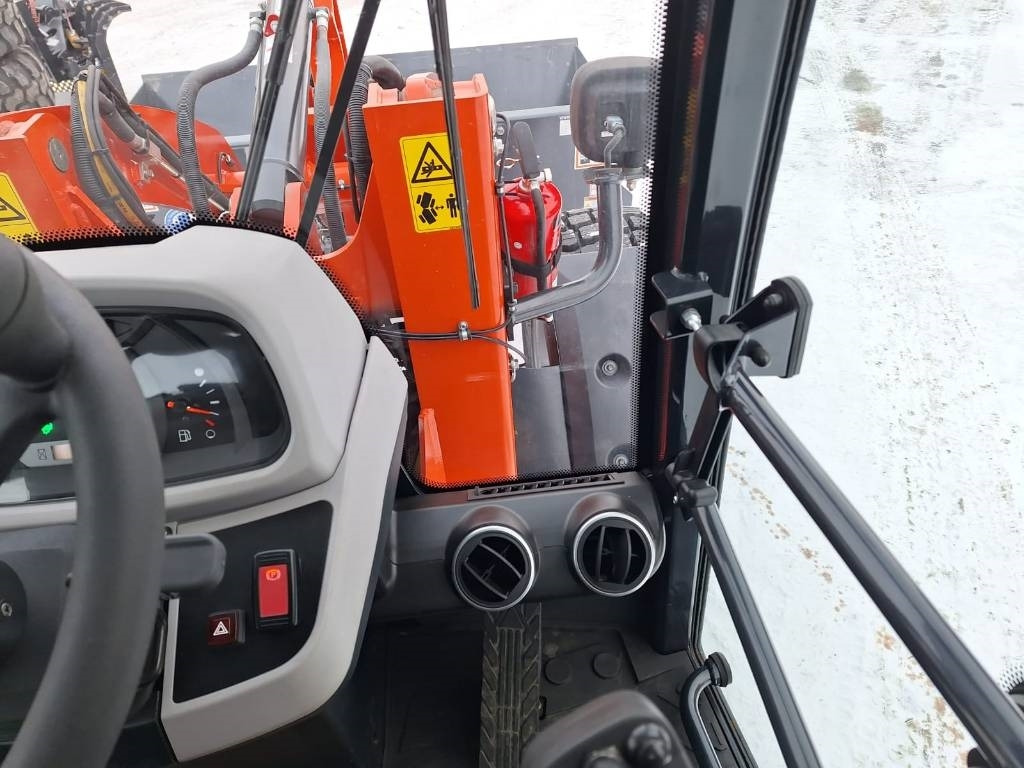 חָדָשׁ מעמיס גלגלים Kubota R090 VALMIINA TÖIHIN: תמונה 22